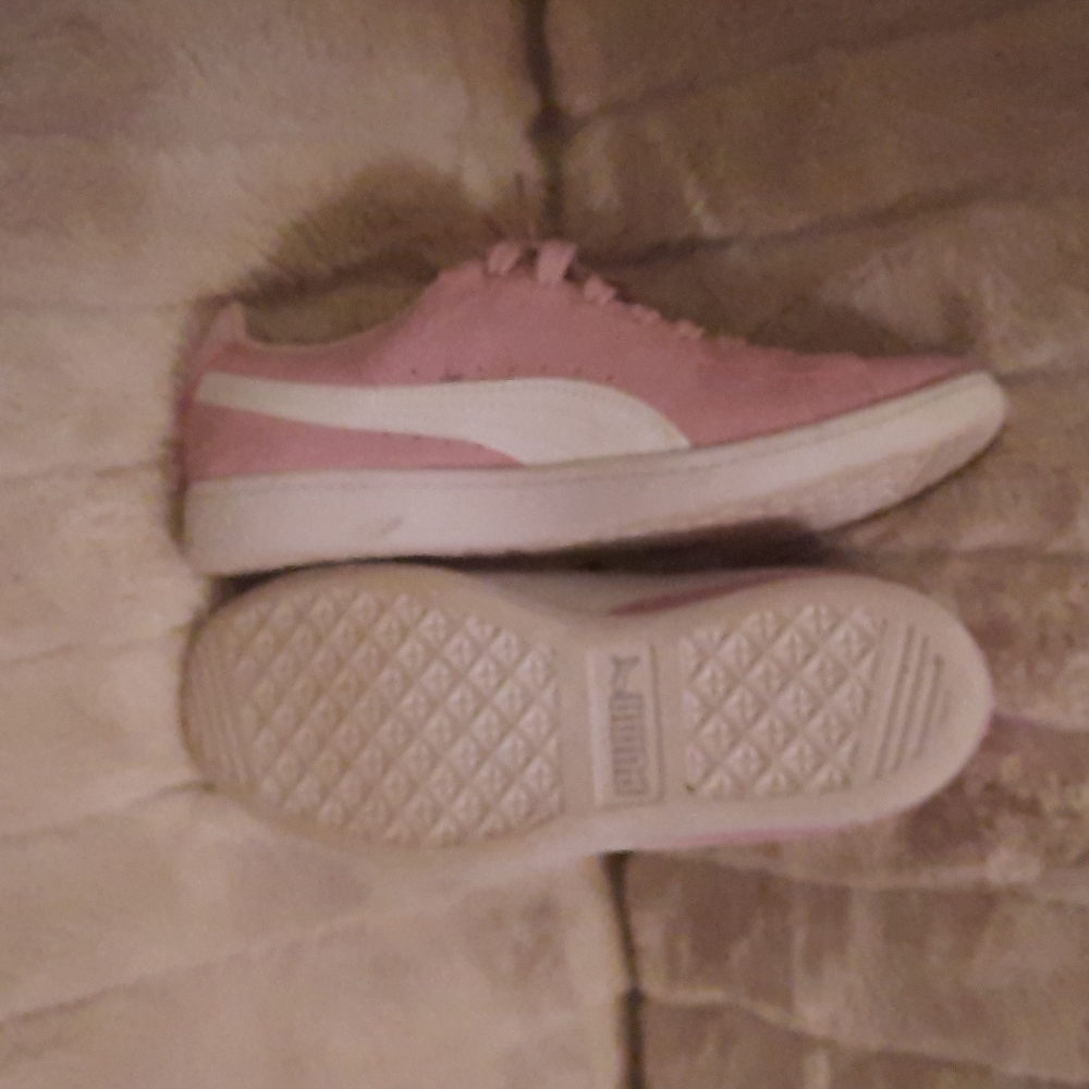 Puma sneakers - Picture 2 of 4